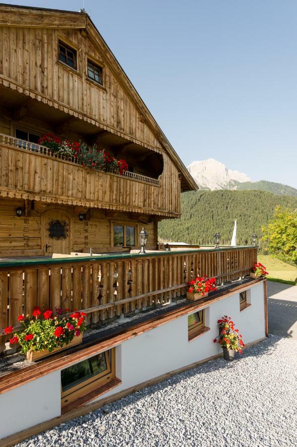 Gasthof Kronreith Maria Alm am Steinernen Meer Exterior foto